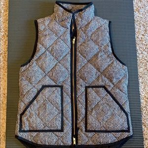 Jcrew Factory herringbone excursion vest EUC